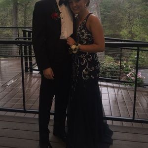 Size 6 Sean collection prom dress